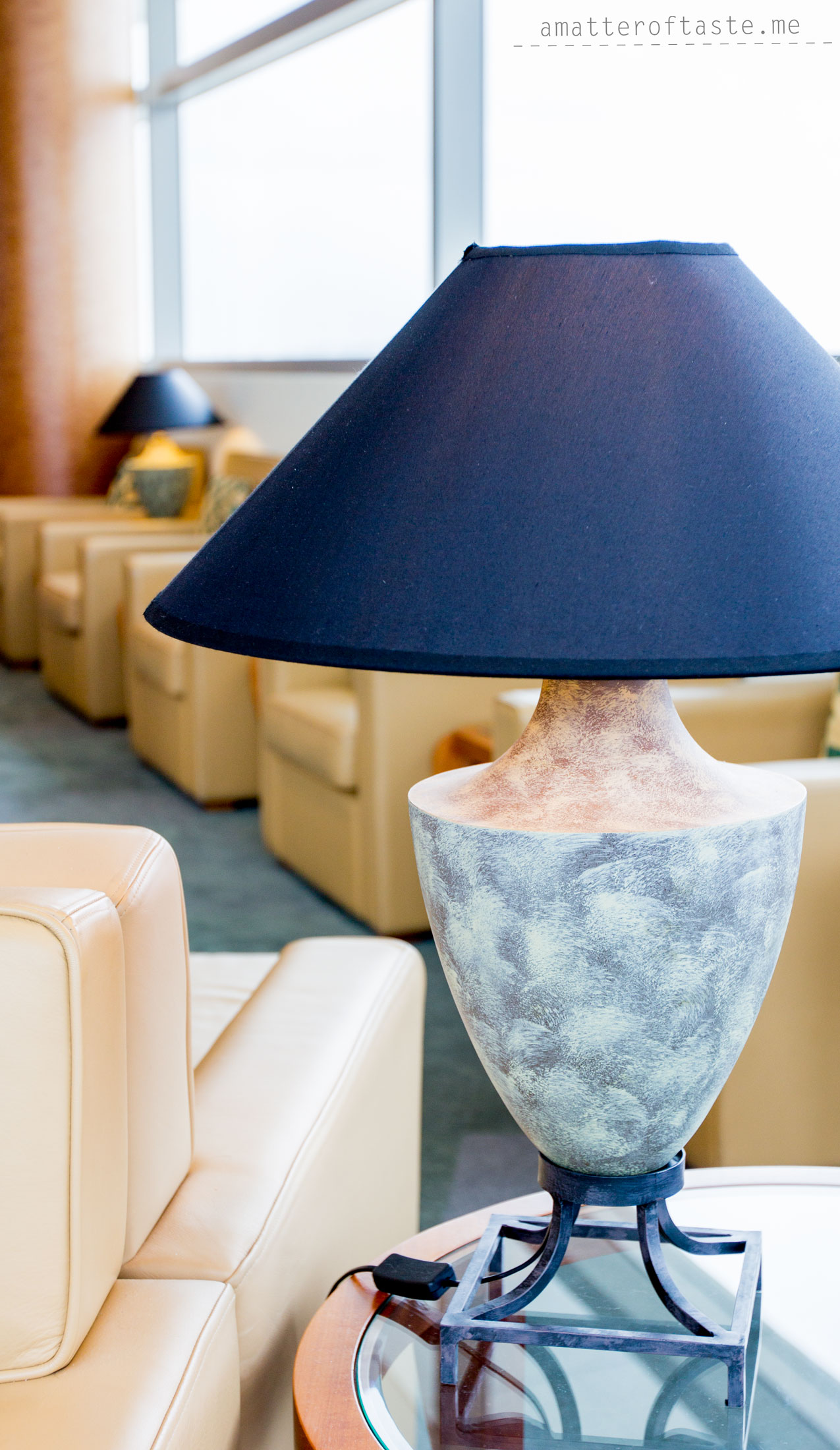 emirates A380 and brisbane lounge experience